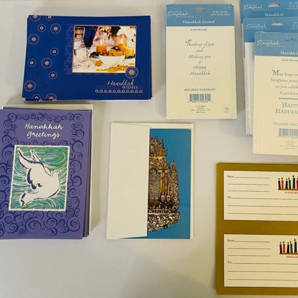 NWT Bundle of Chanukah Gift Tags & Chanukah Greeting Cards with Envelopes - Picture 2 of 3